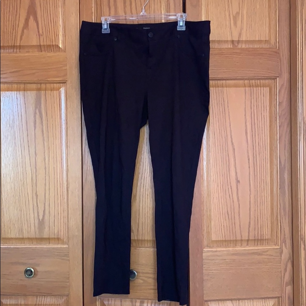 Black dress pants
